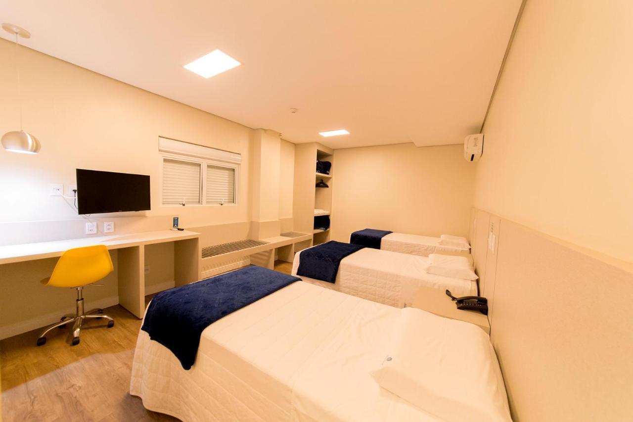 Hiber Hotel - Acesso A Chapecó エクステリア 写真