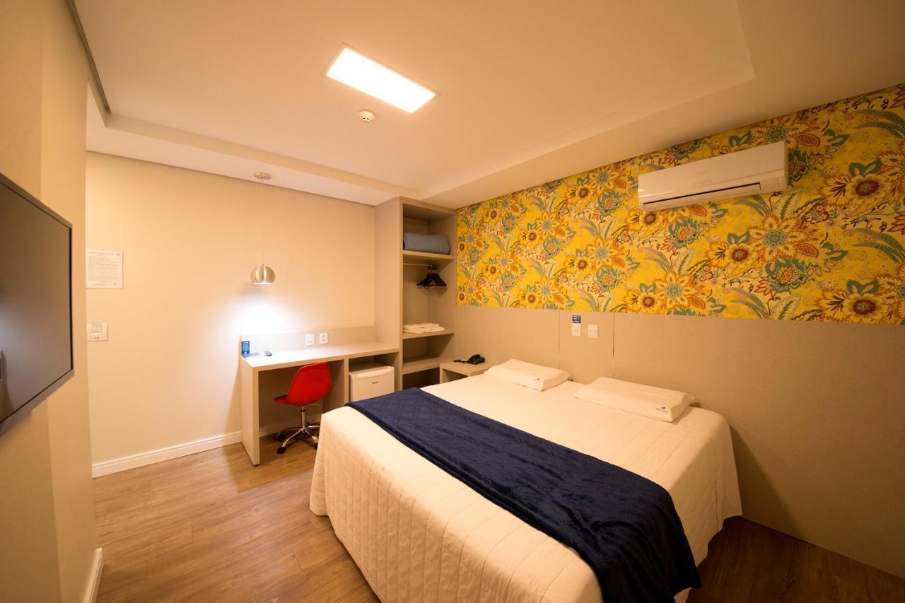 Hiber Hotel - Acesso A Chapecó エクステリア 写真