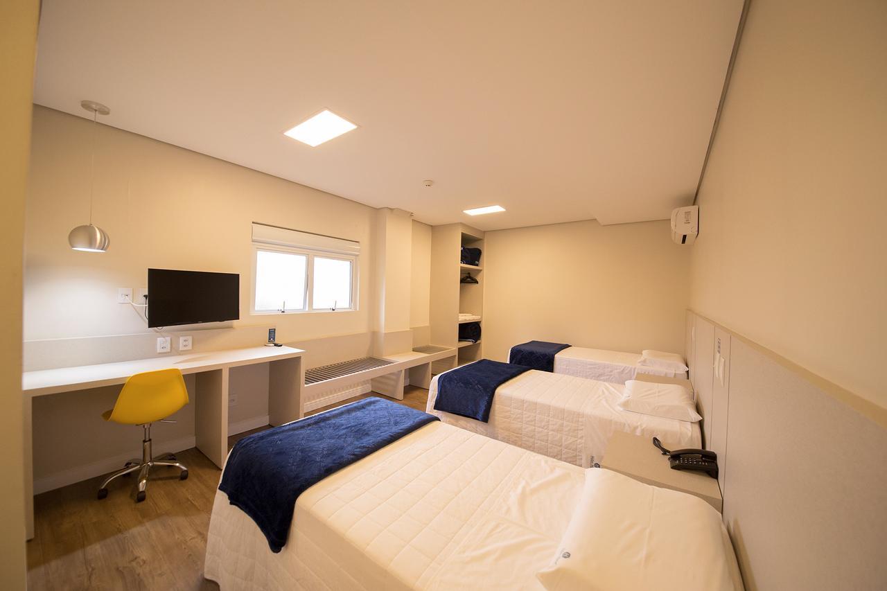 Hiber Hotel - Acesso A Chapecó エクステリア 写真
